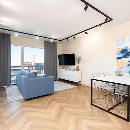 Apartment New Chic 2-bed At Viru By Centralapartments