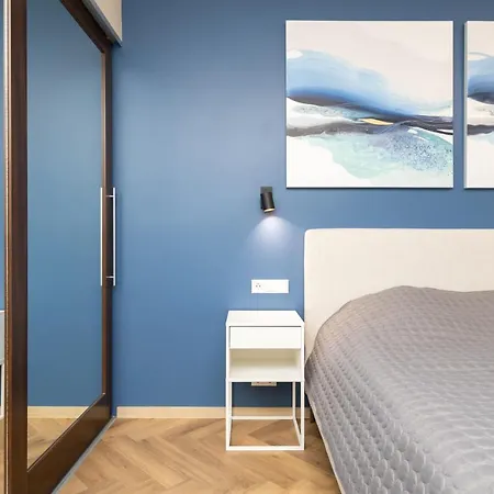 New Chic 2-bed At Viru By Centralapartments *