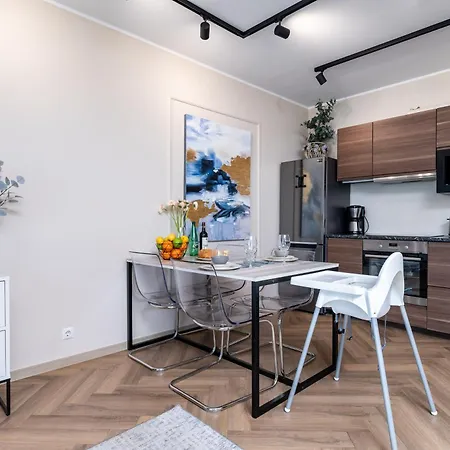 Apartment New Chic 2-bed At Viru By Centralapartments Tallinn