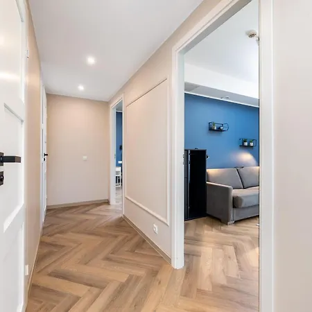 Apartment New Chic 2-bed At Viru By Centralapartments Tallinn