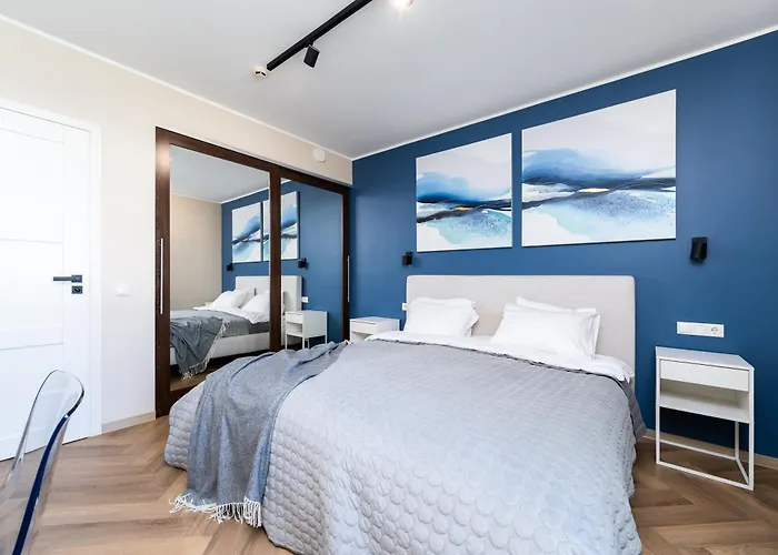 Viru, 2-bedroom With Parking By Ca דירה