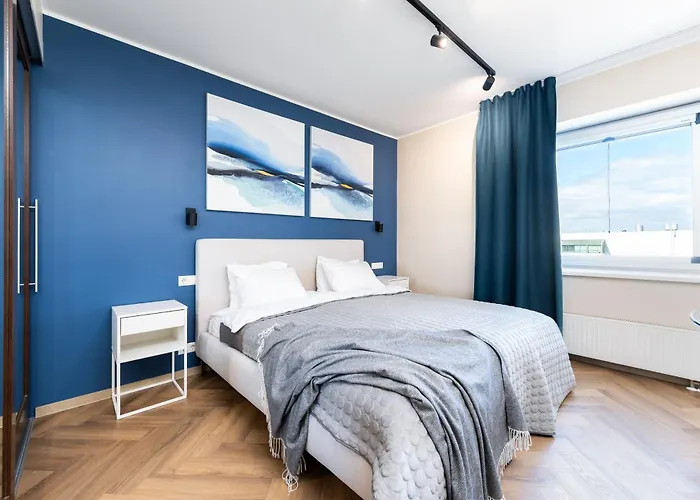 Viru, 2-bedroom With Parking By Ca טאלין