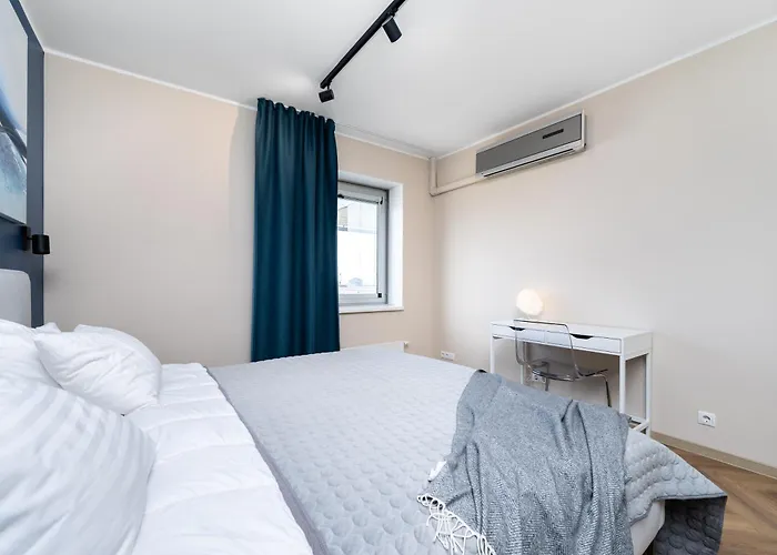 Viru, 2-bedroom With Parking By Ca טאלין