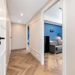 アパート Viru, 2-bedroom With Parking By Ca タリン